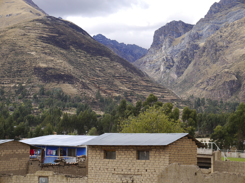 On the Cloth Road in Peru The Pitumarca Weavers ClothRoads